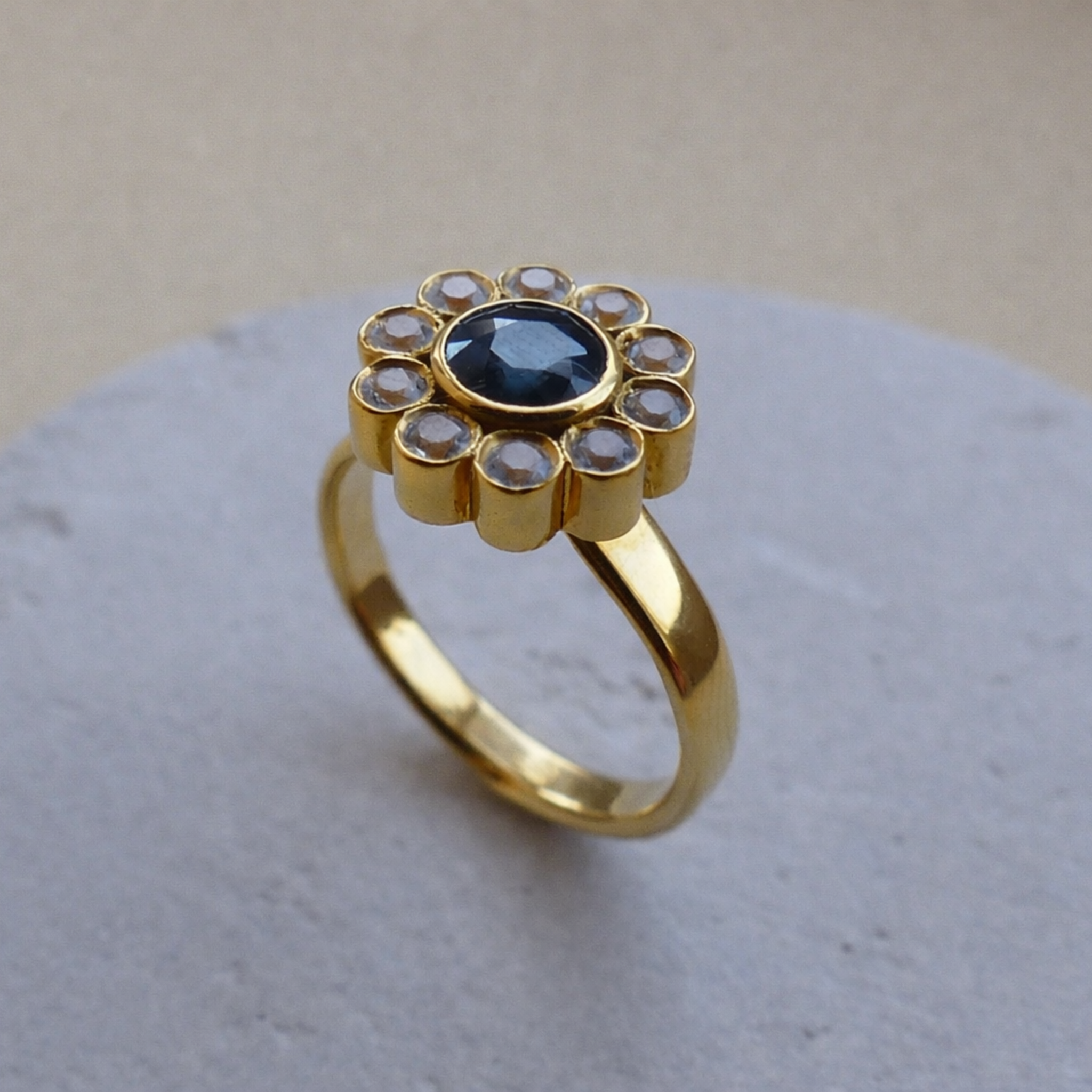 Anillo Flora