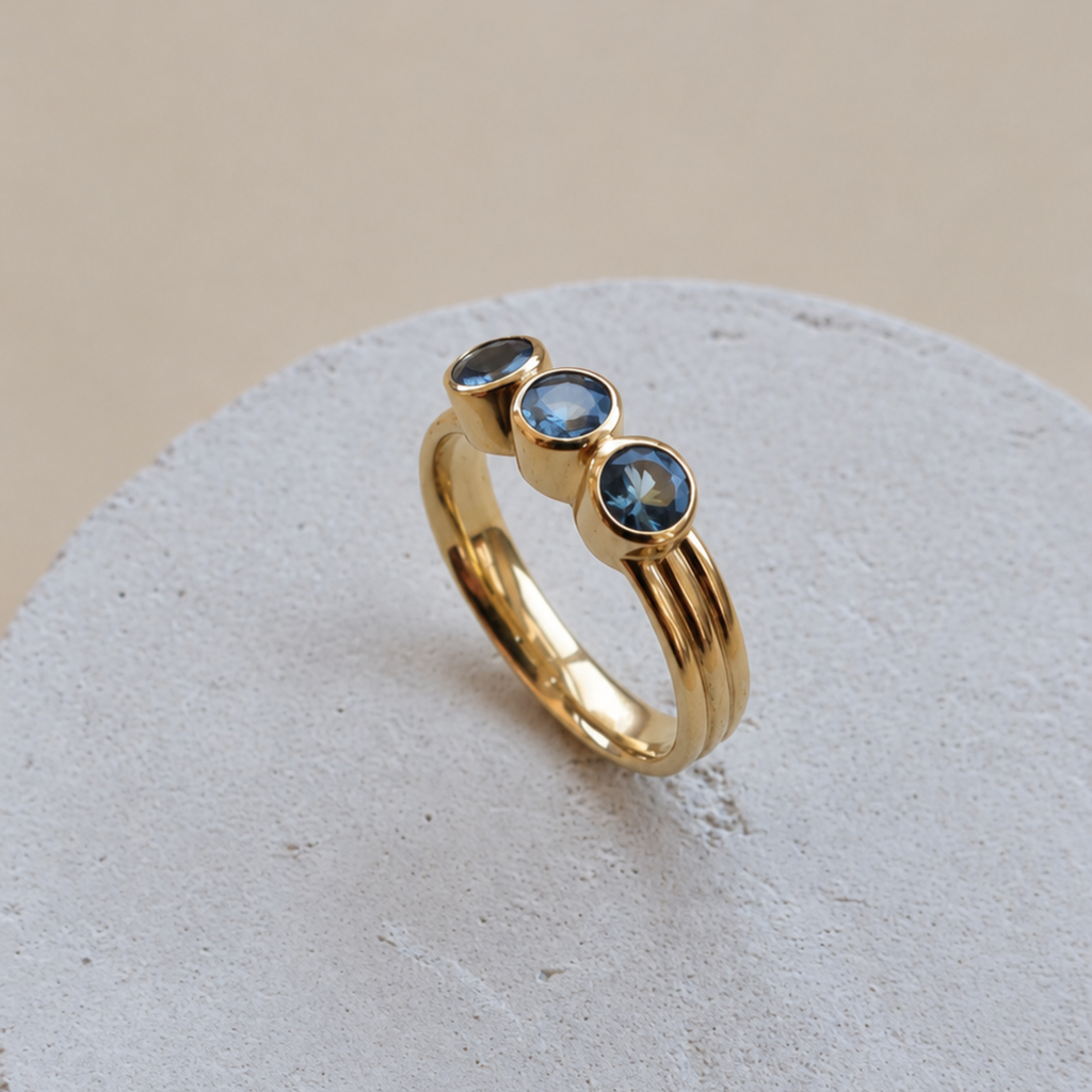 Anillo Trimarinas