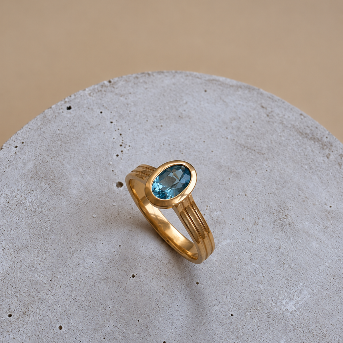 Anillo Ovalina aguamarina - Listo para enviar