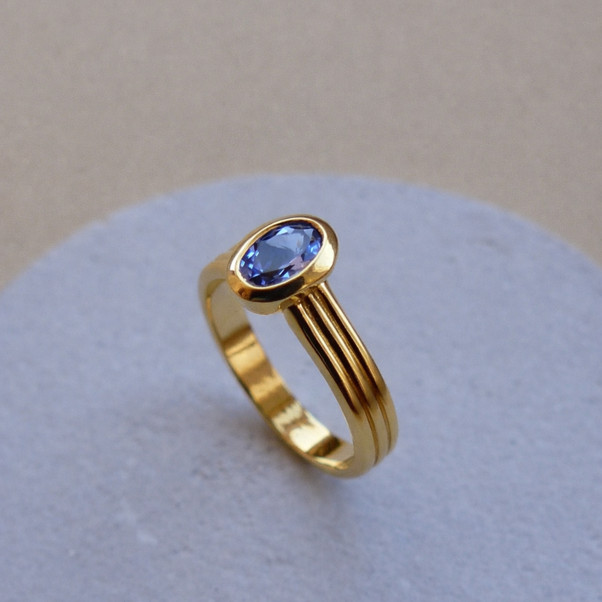 Anillo Ovalina