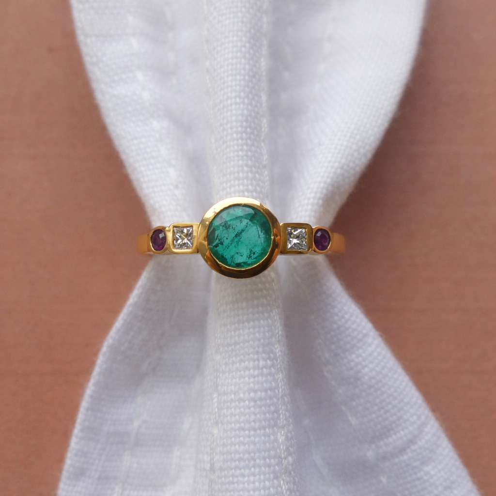Anillo Tesoros