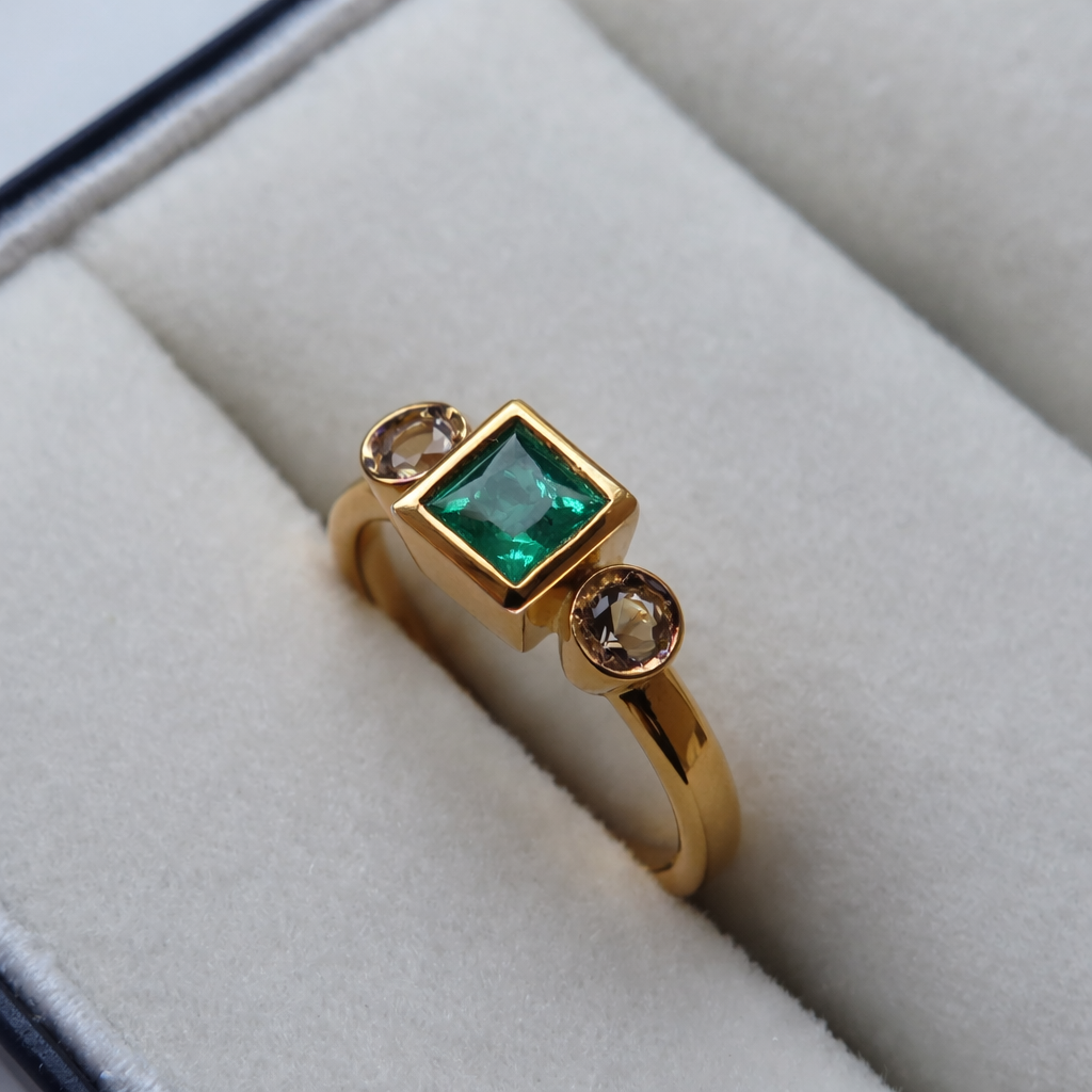 Anillo Esme