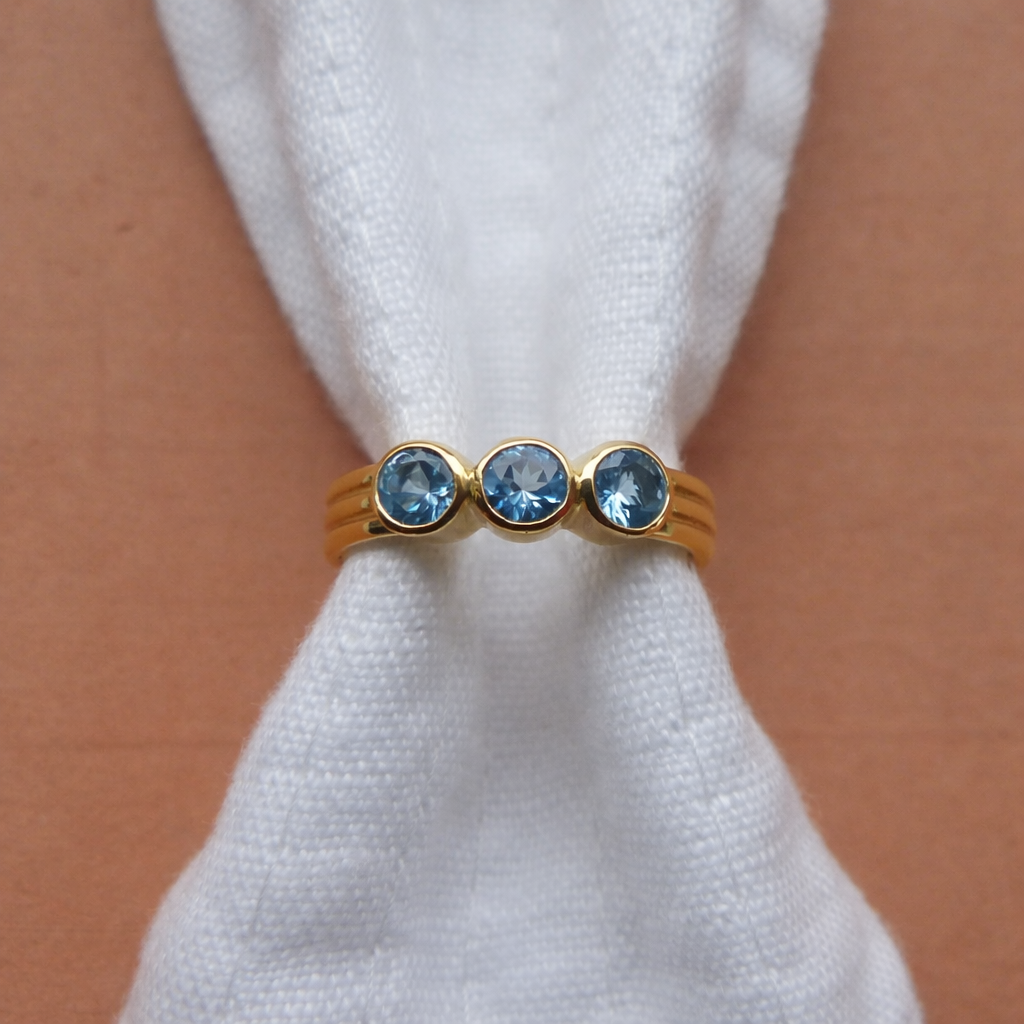 Anillo Trimarinas